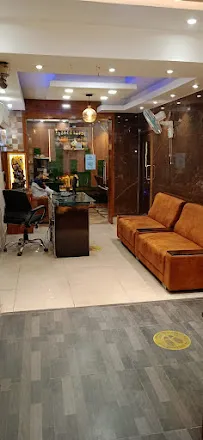 gallery 8
