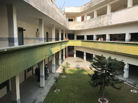gallery 10