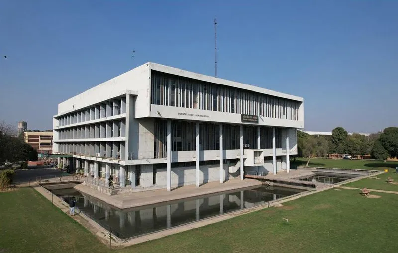 Gallery 4