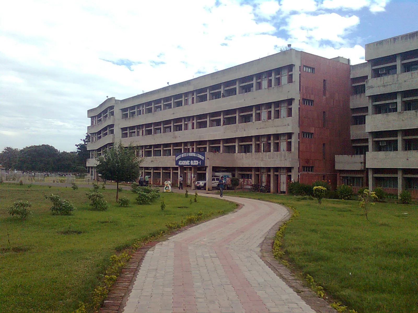 gallery 8