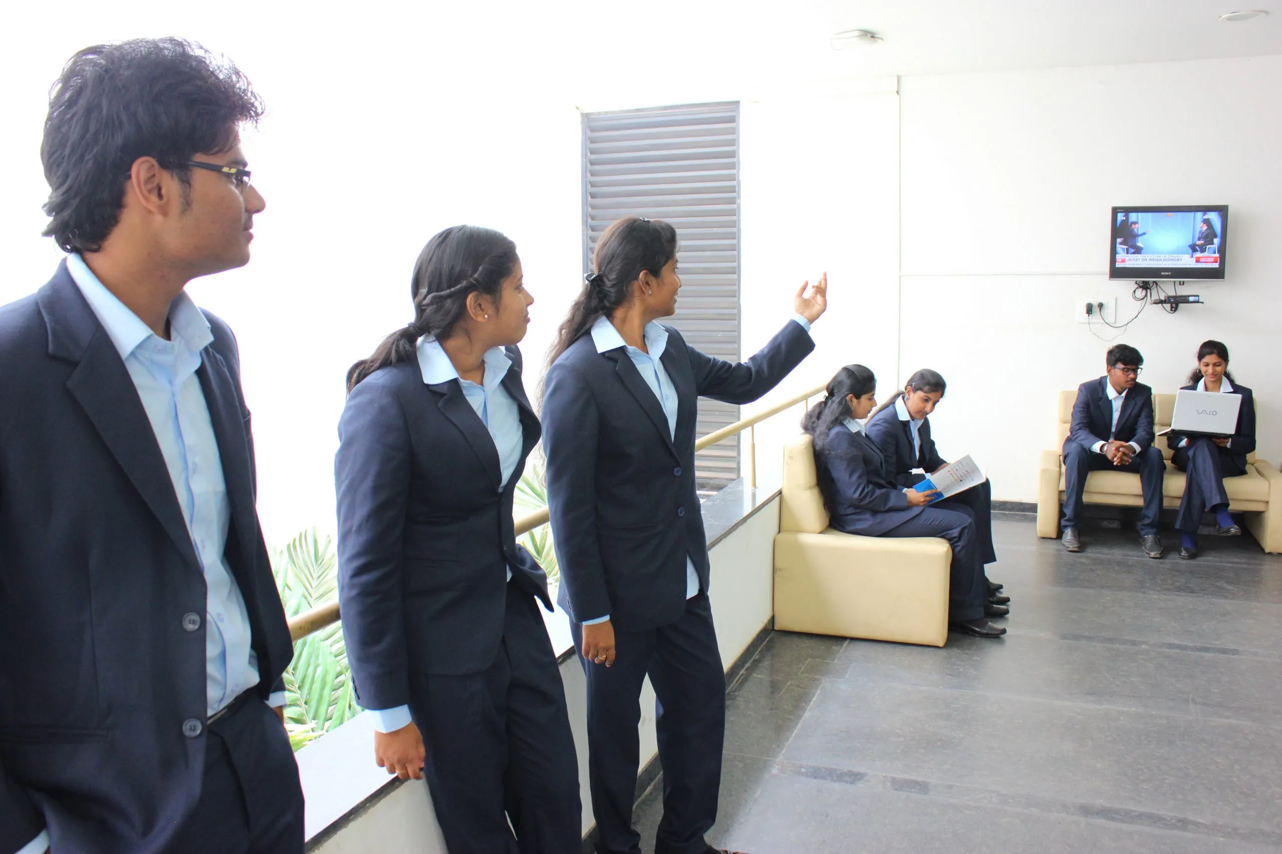 gallery 7