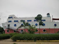 Gallery 5