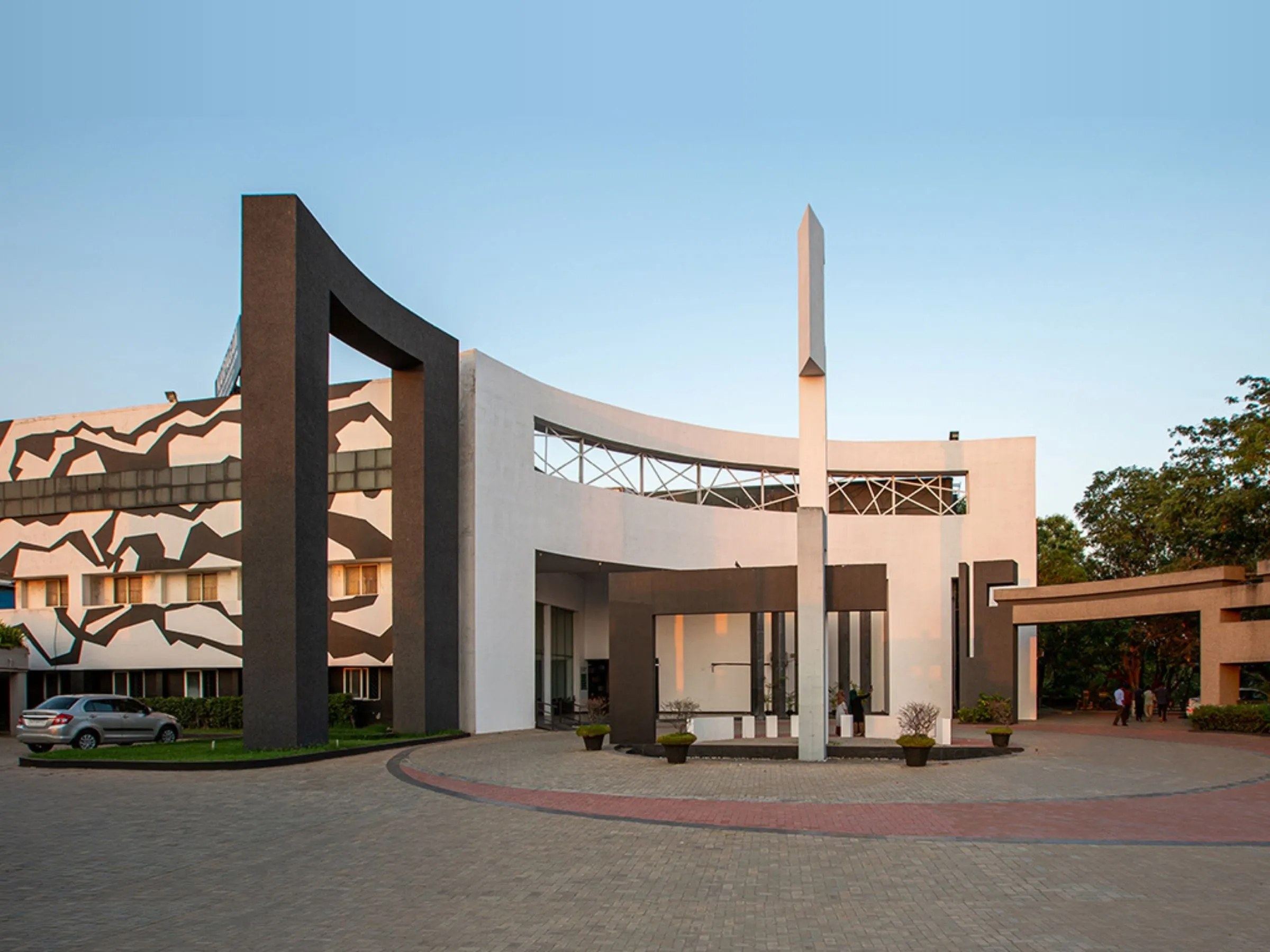 Gallery 4