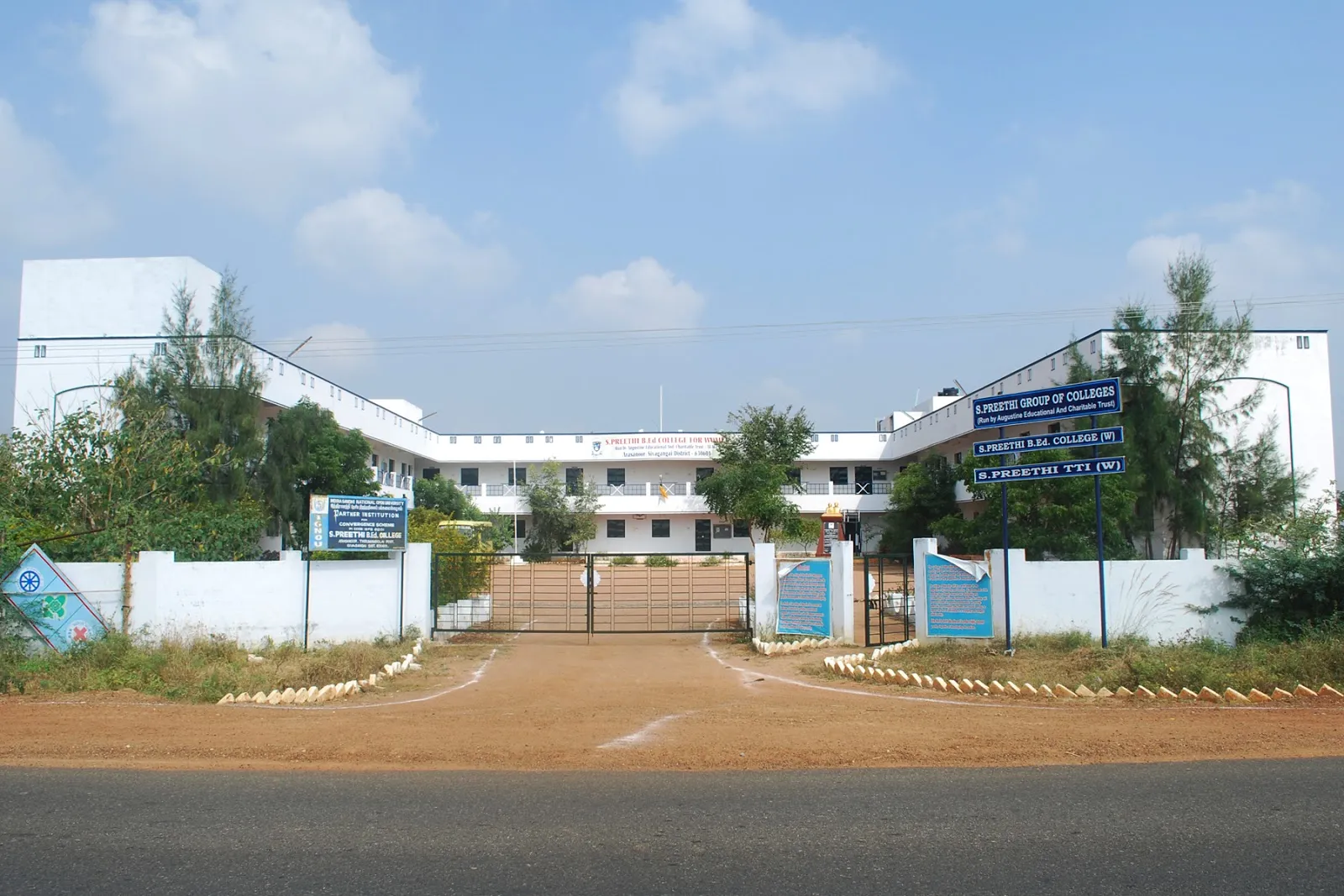 Gallery 4