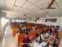 gallery 6