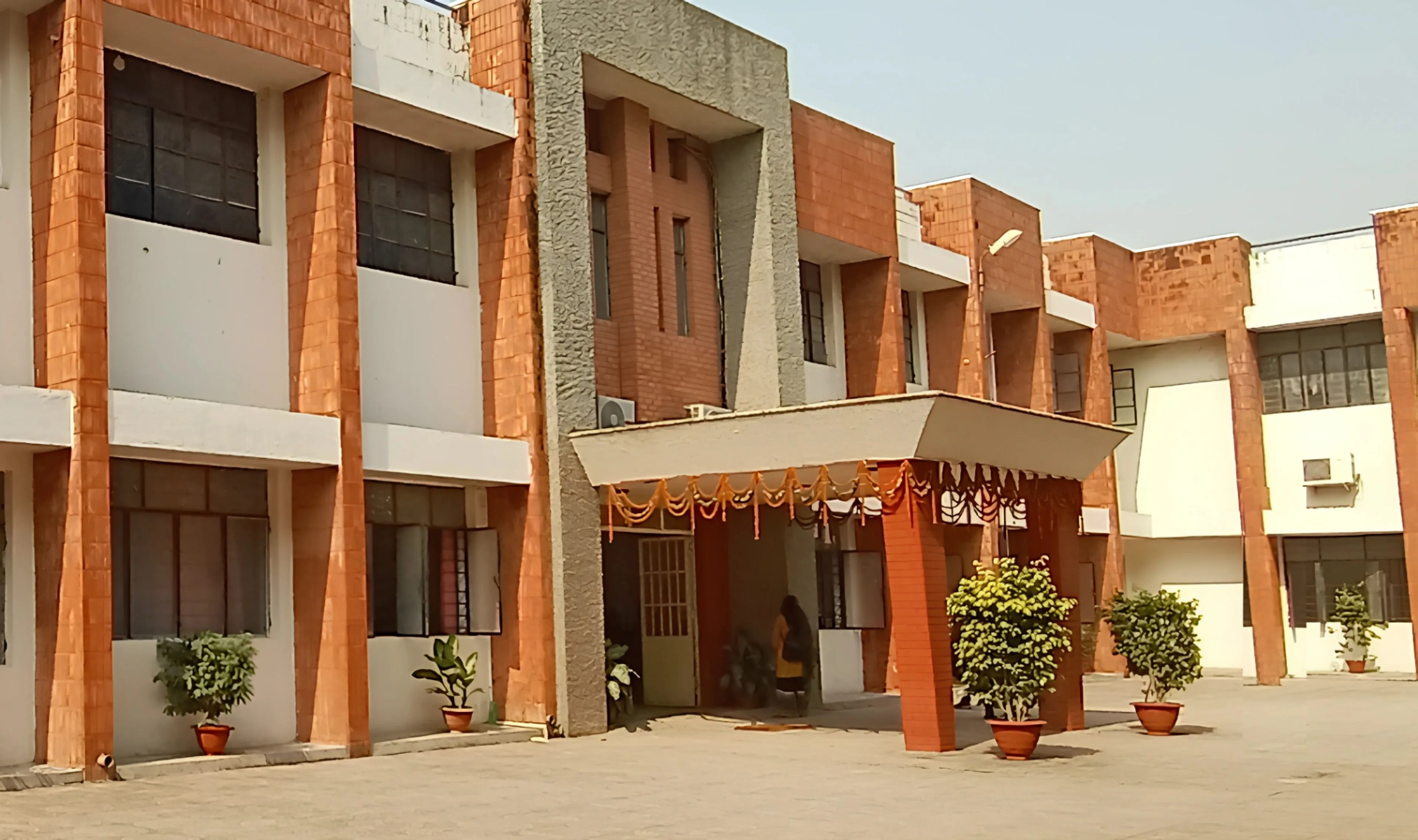 Gallery 4