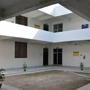 gallery 7