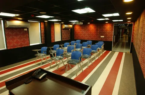 gallery 14