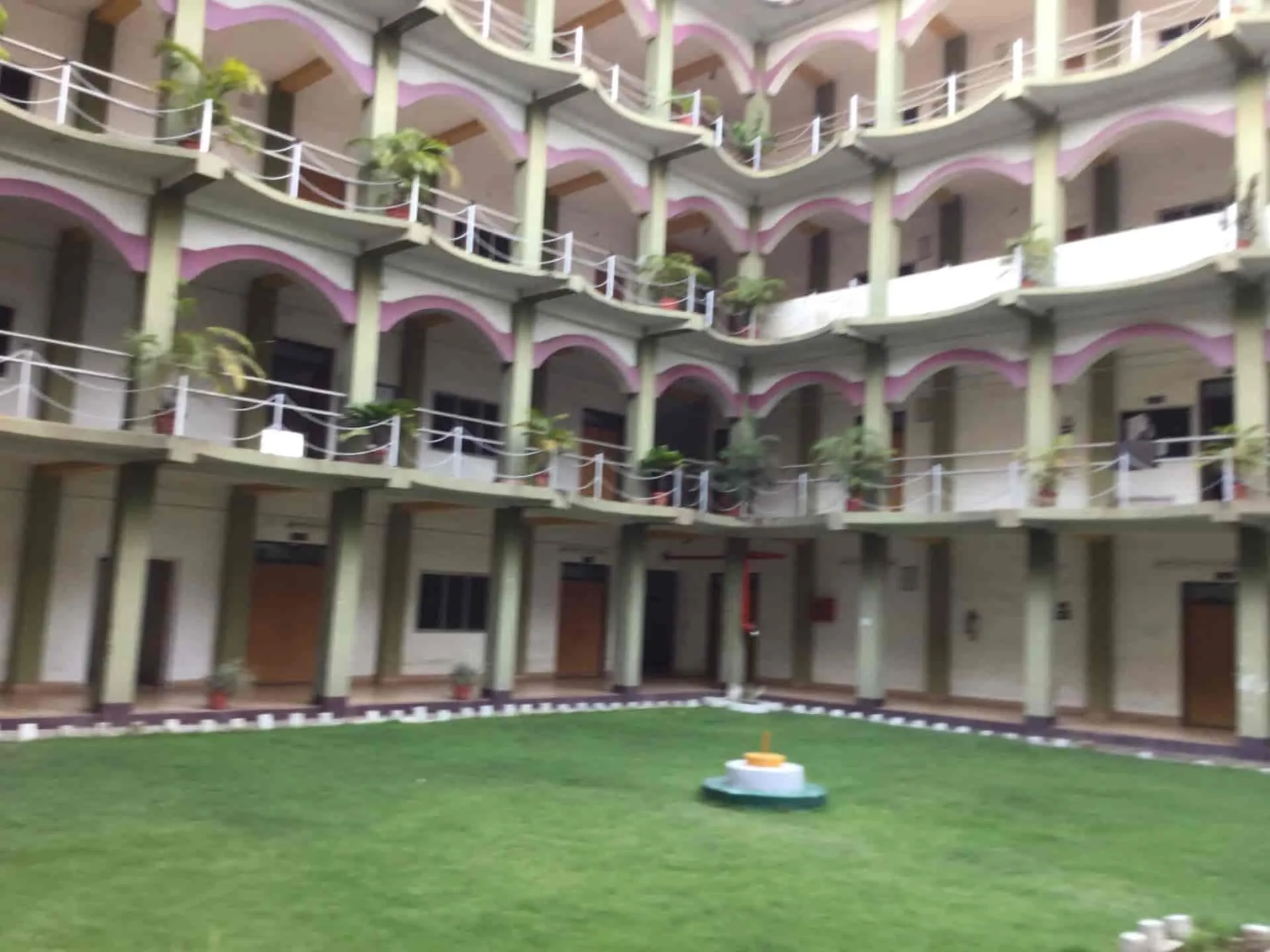 gallery 7