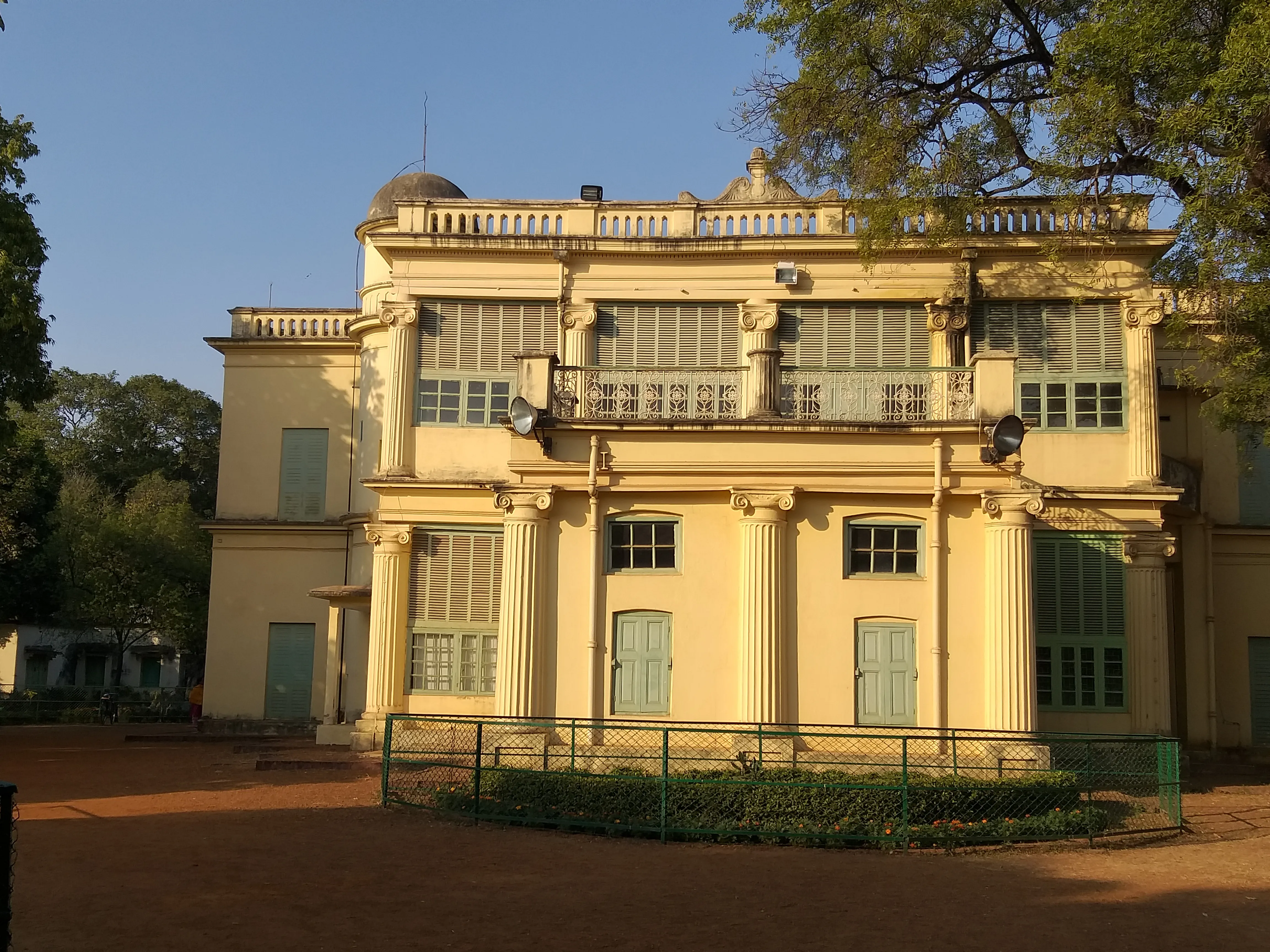gallery 8