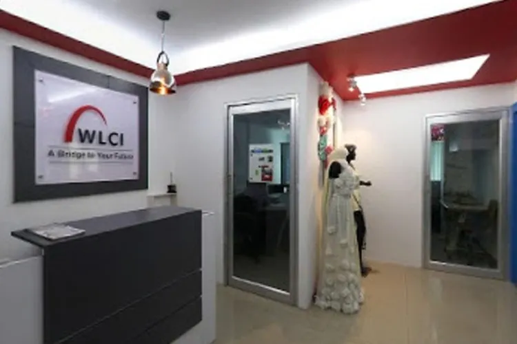 gallery 6