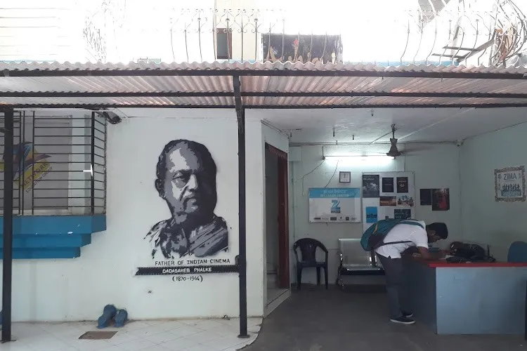 Gallery 5